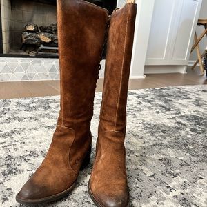 Born Boots Size 7.5